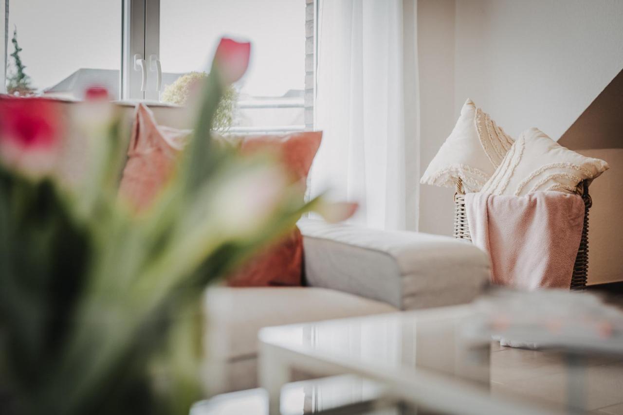Ferienwohnung Weidenblick Varel Buitenkant foto