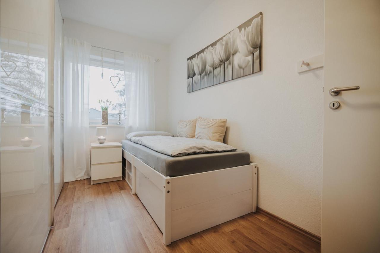 Ferienwohnung Weidenblick Varel Buitenkant foto