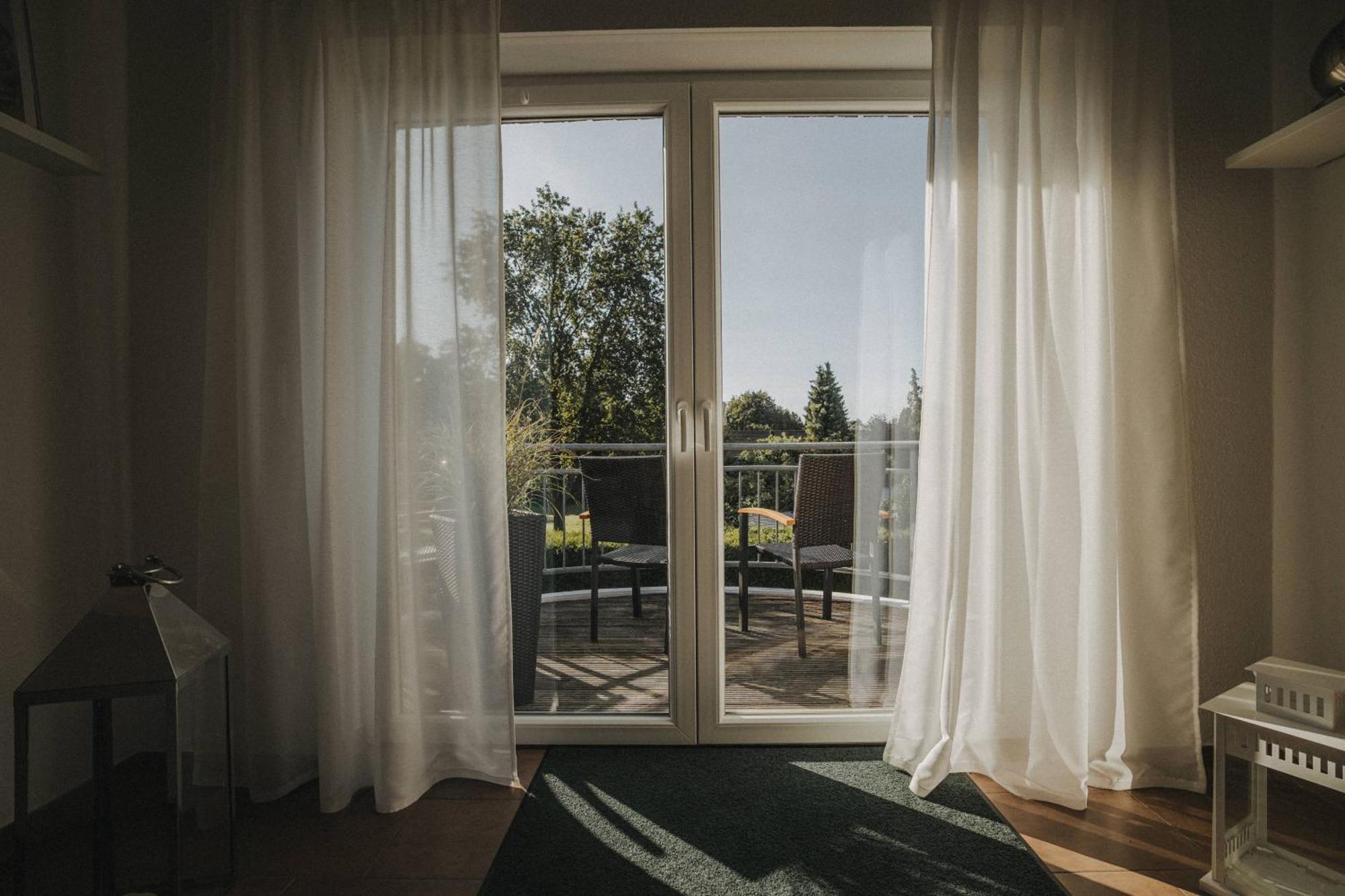Ferienwohnung Weidenblick Varel Buitenkant foto